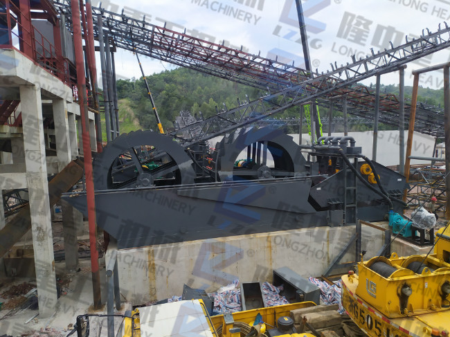 小型風(fēng)化砂洗沙一體機(jī)多少錢？處理風(fēng)化砂設(shè)